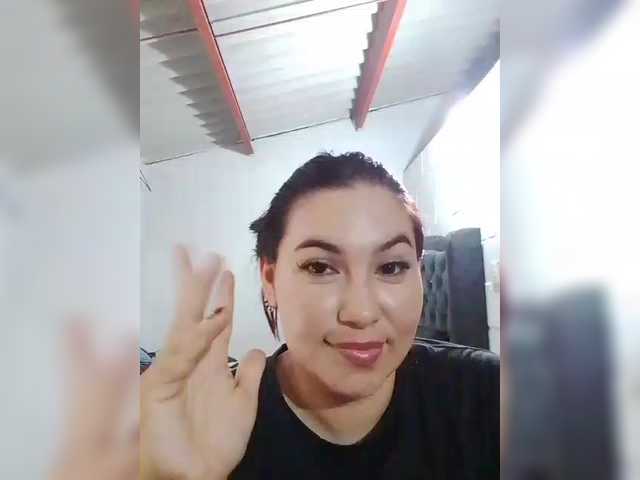 Kate014 live cam