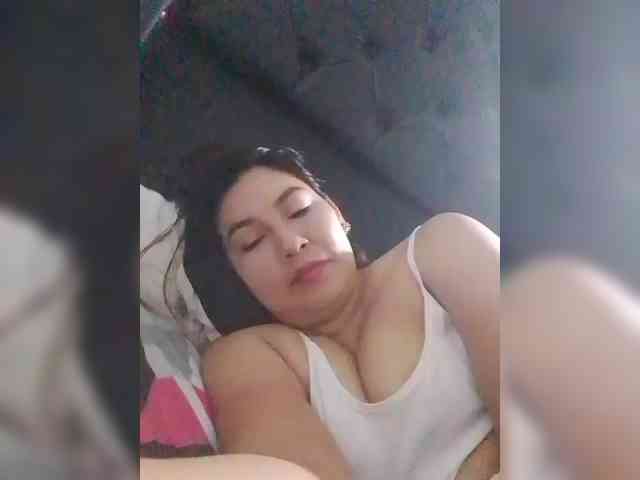 Kate014 webcam
