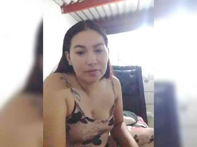 Kate014 webcam