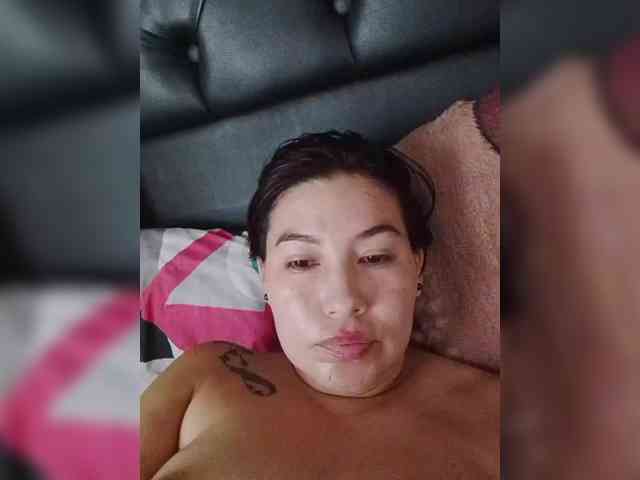 Kate014 webcam