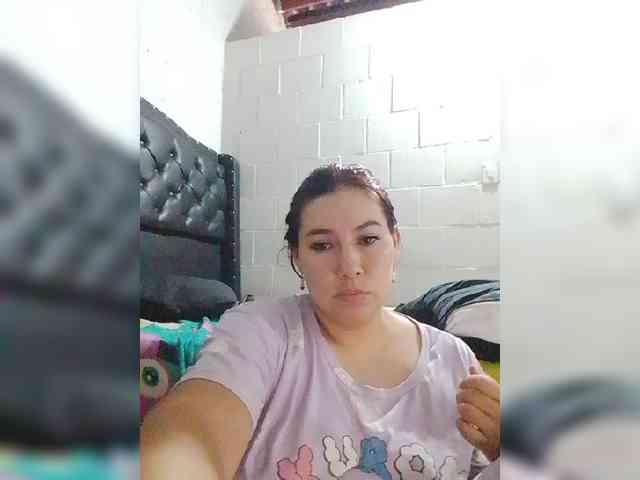 Kate014 webcam