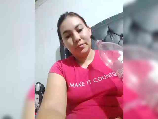 Kate014 webcam