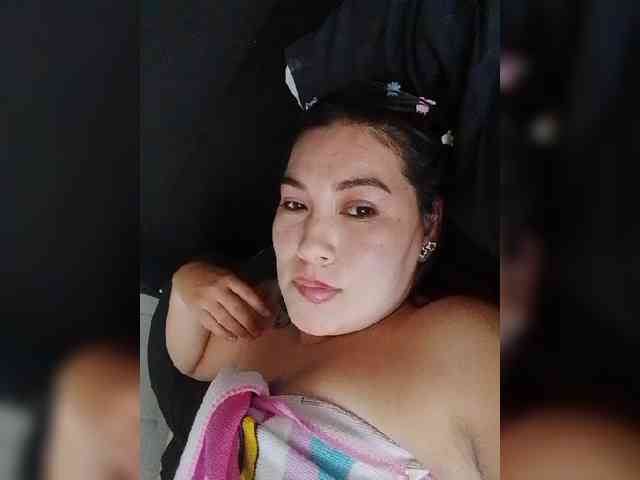 Kate014 webcam