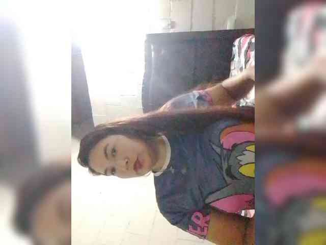 Kate014 webcam