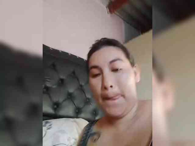 Kate014 webcam