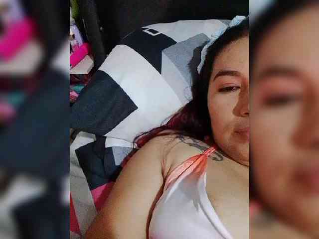 Kate014 webcam