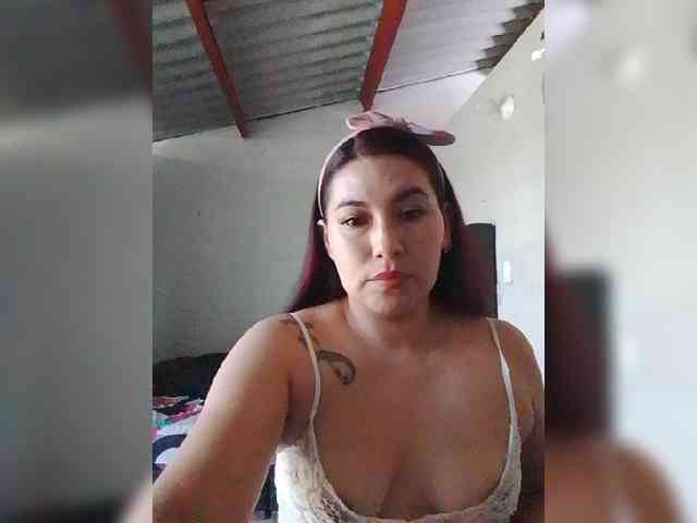 Kate014 webcam
