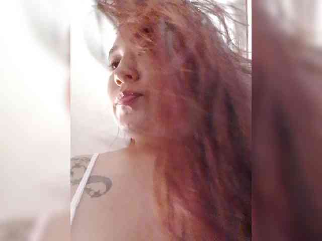 Kate014 webcam