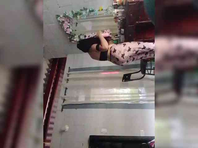 Kate014 webcam