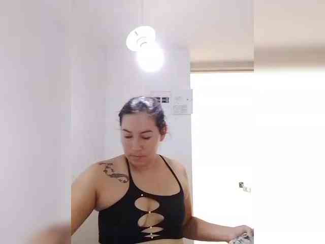 Kate014 webcam