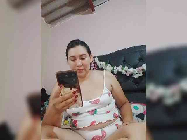 Kate014 webcam