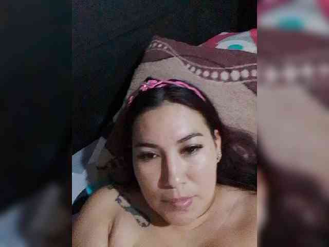 Kate014 webcam