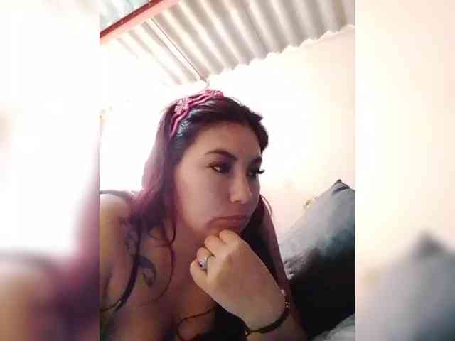 Kate014 webcam