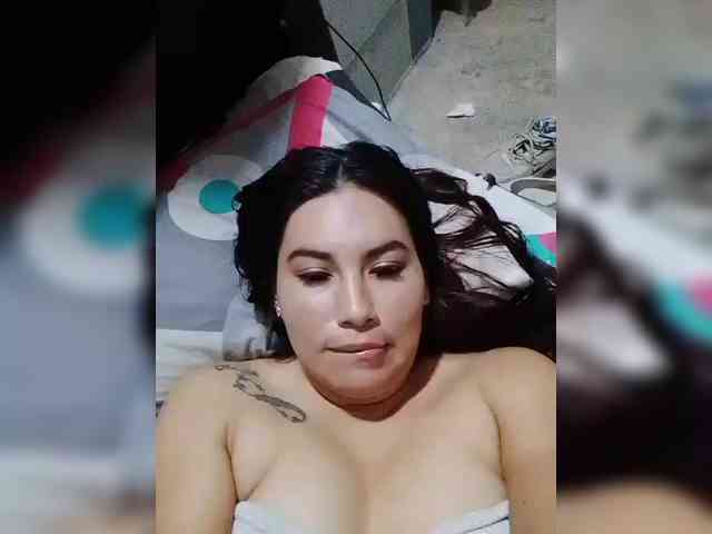 Kate014 webcam