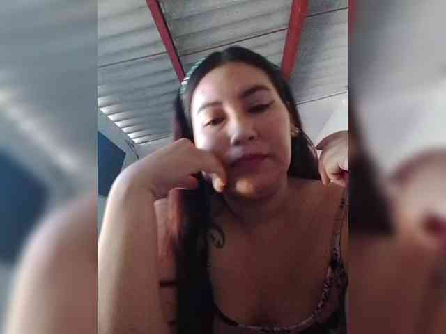 Kate014 webcam