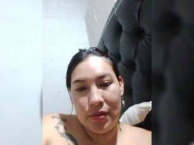Kate014 webcam
