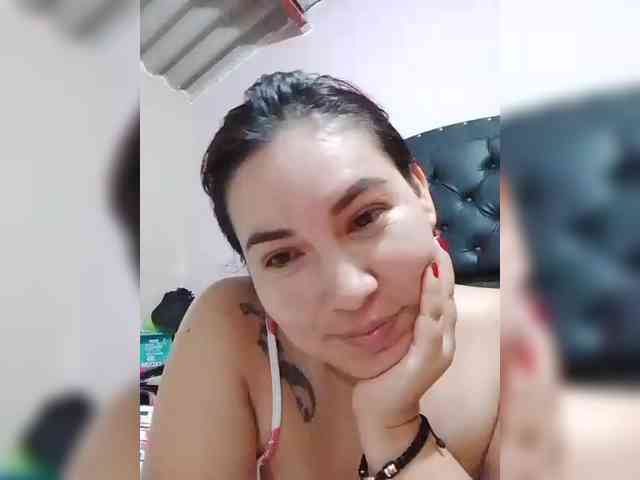 Kate014 webcam