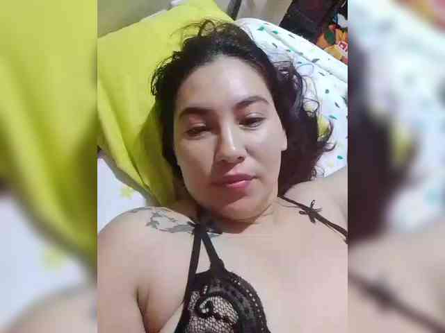 Kate014 webcam