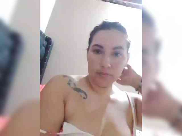 Kate014 webcam