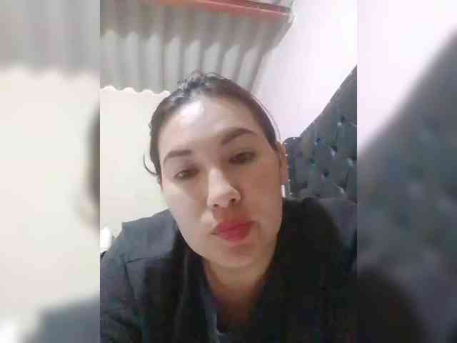 Kate014 webcam