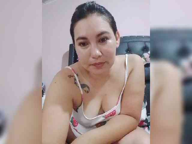 Kate014 webcam