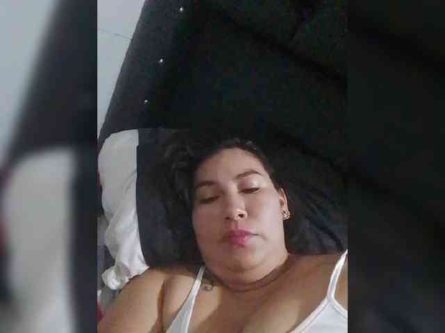 Kate014 webcam