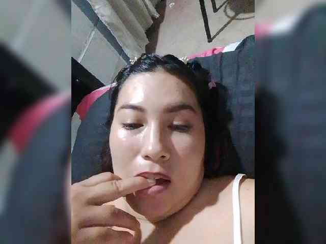 Kate014 webcam