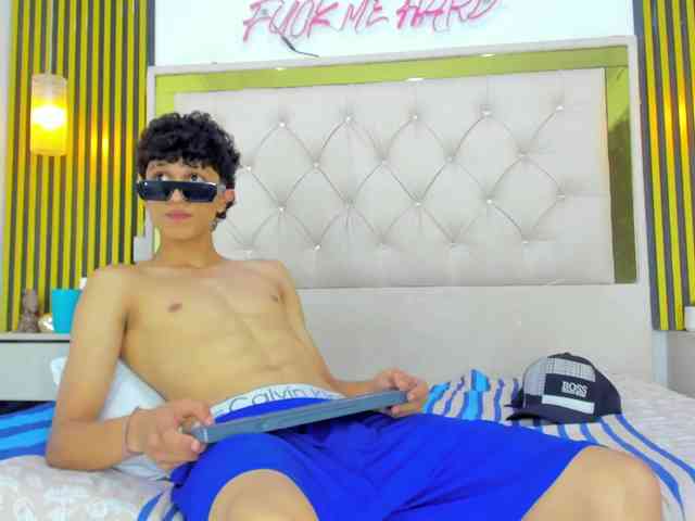 Jay-Secret1 Sex Cam Show