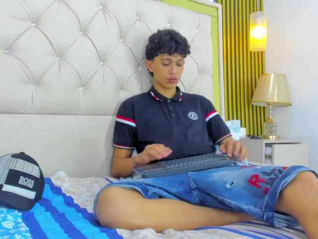 Jay-Secret1 Sex Cam Show