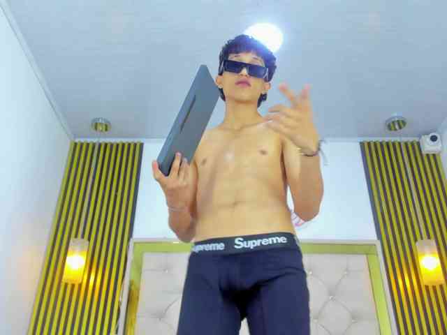 Jay-Secret1 Sex Cam Show