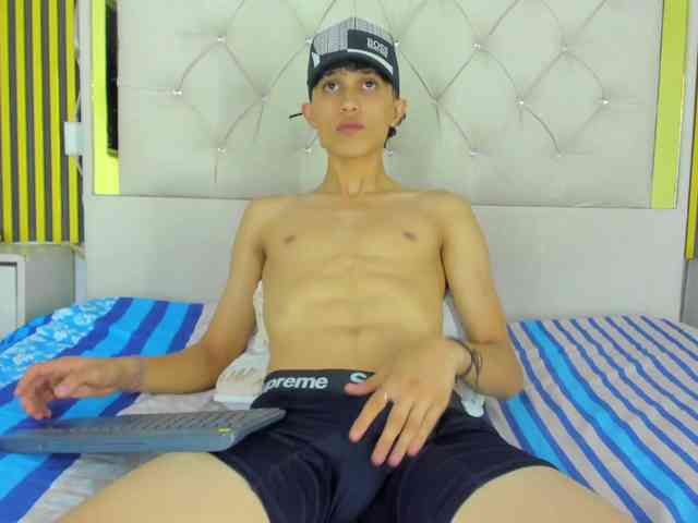 Jay-Secret1 Sex Cam Show