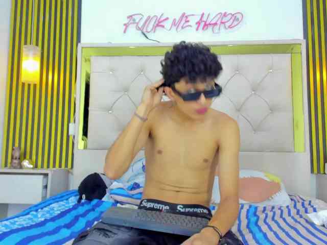 Jay-Secret1 Sex Cam Show