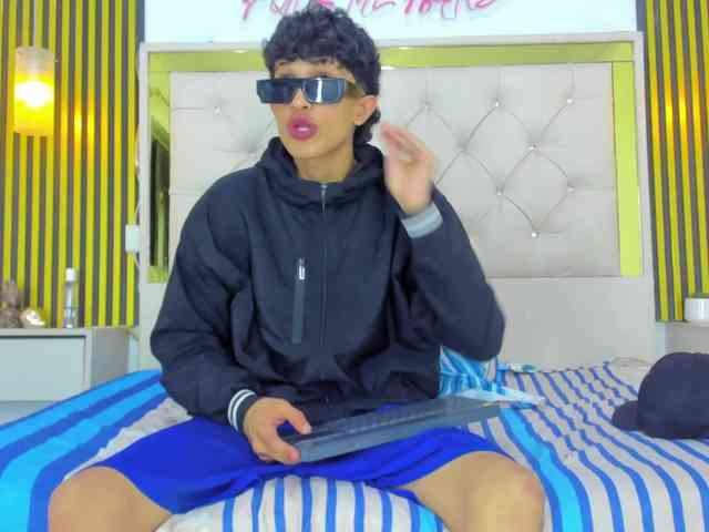 Jay-Secret1 Sex Cam Show