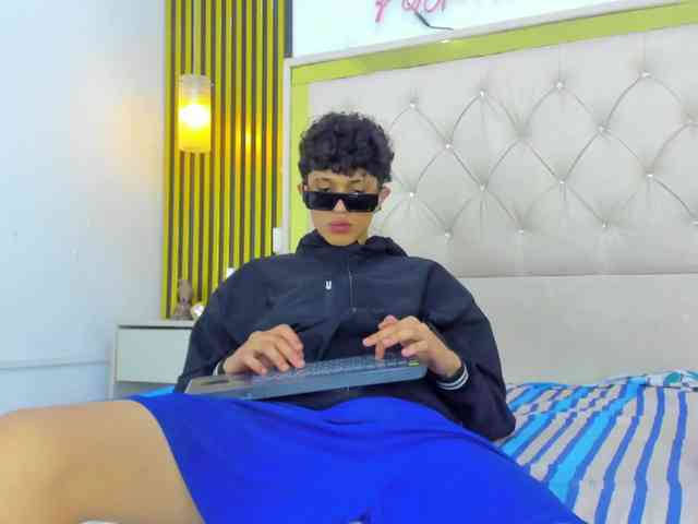 Jay-Secret1 Sex Cam Show
