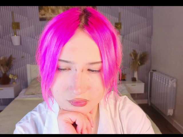 Ekimmj-age live cam on BongaCams