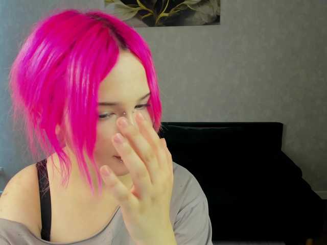Ekimmj-age live cam on BongaCams
