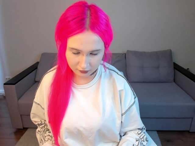 Ekimmj-age live cam on BongaCams