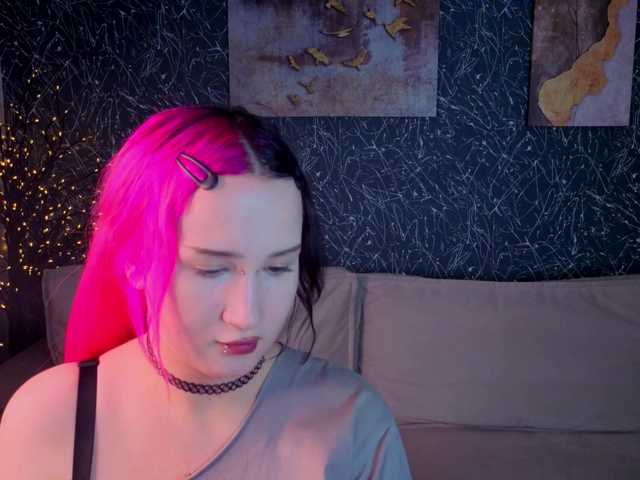 Ekimmj-age live cam on BongaCams