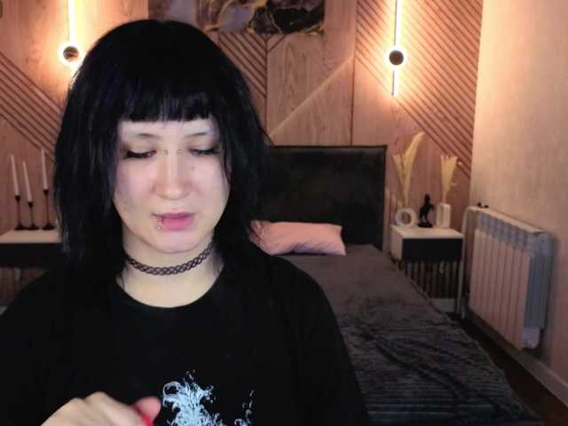 Ekimmj-age live cam on BongaCams