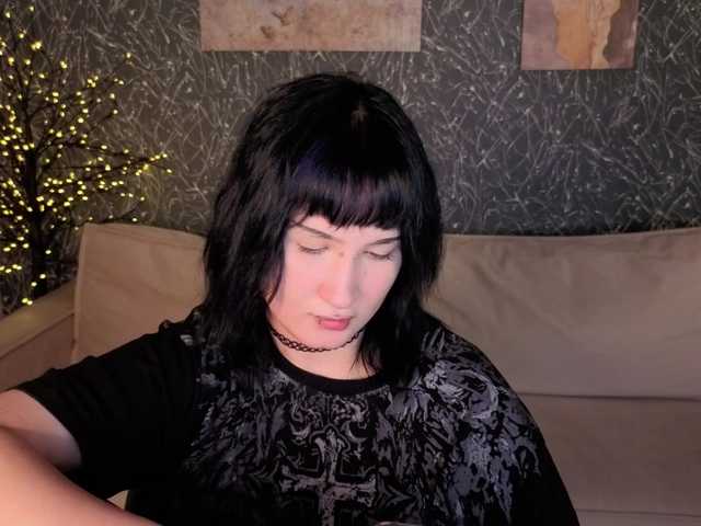 Ekimmj-age live cam on BongaCams