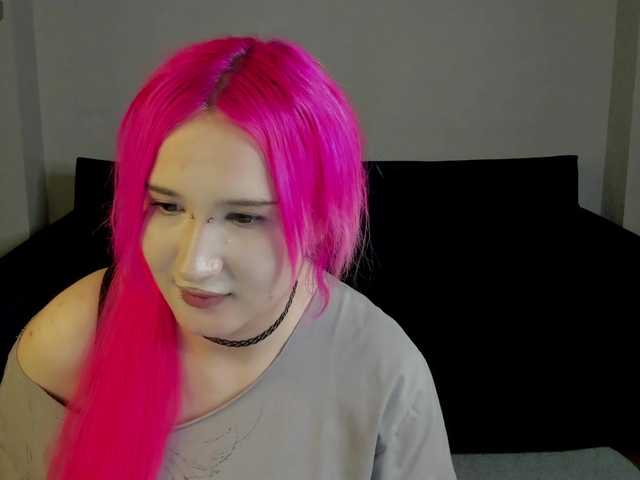 Ekimmj-age live cam on BongaCams
