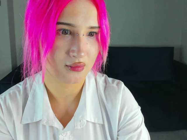 Ekimmj-age live cam on BongaCams