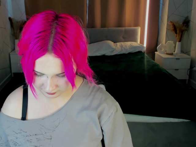 Ekimmj-age live cam on BongaCams
