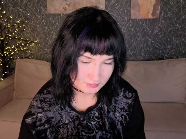 Ekimmj-age live cam on BongaCams