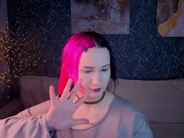 Ekimmj-age live cam on BongaCams