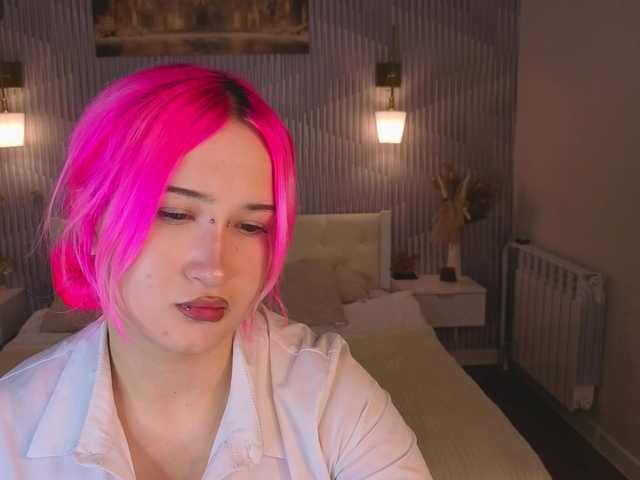 Ekimmj-age live cam on BongaCams