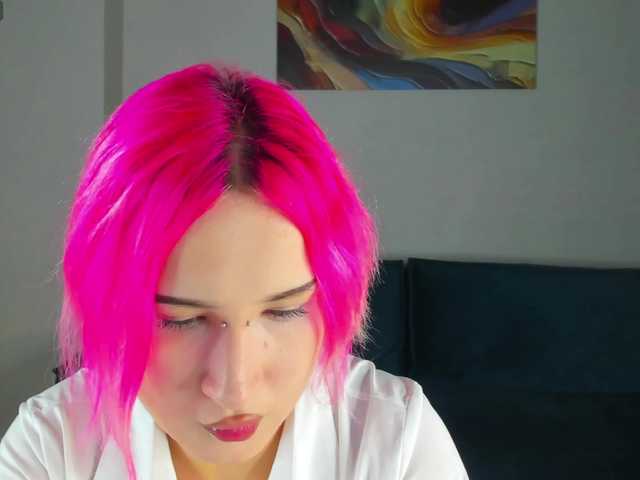 Ekimmj-age live cam on BongaCams