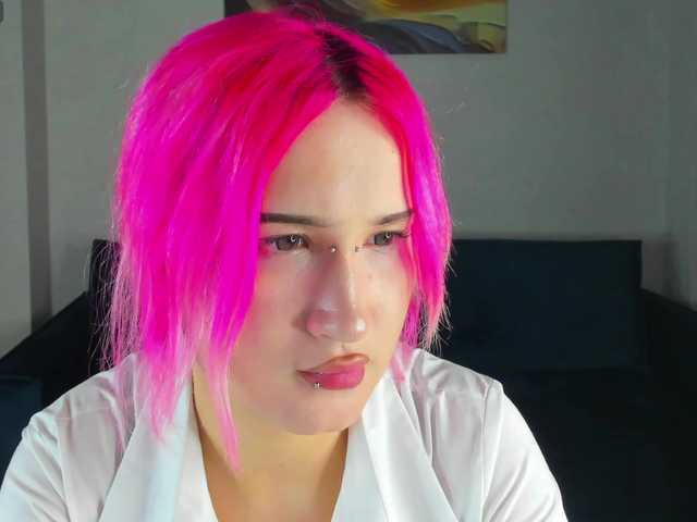 Ekimmj-age live cam on BongaCams