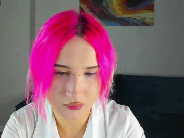 Ekimmj-age live cam on BongaCams