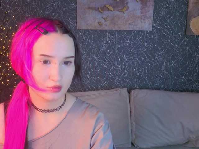 Ekimmj-age live cam on BongaCams